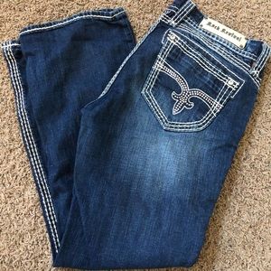 🌟Like New sz32 Rock Revival Liz Easy Boot Jeans🌟